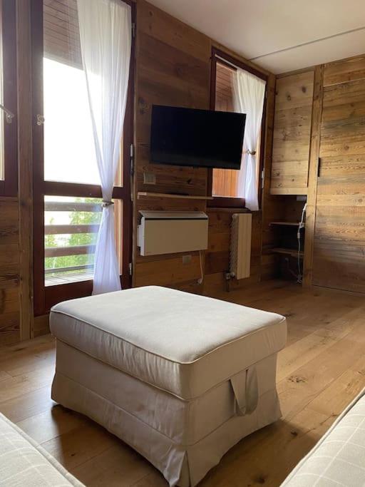 Incantevole Appartamento Stile Chalet Breuil Cervinia Экстерьер фото
